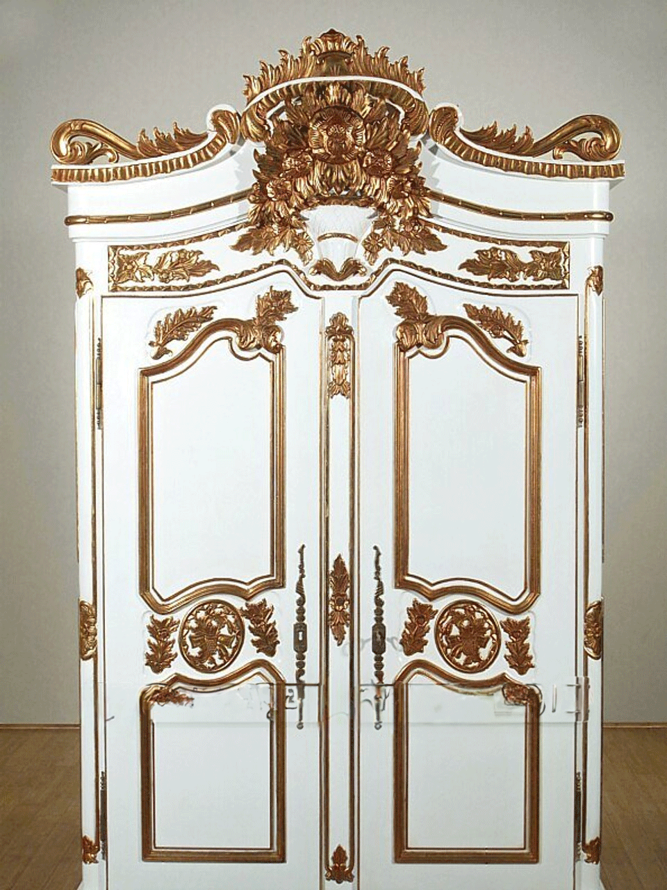 Crown Gold Leaf Antique White/Gold Cabinet – handcrafted solid wood furniture