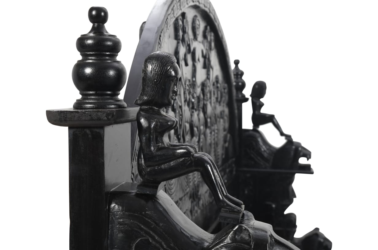Daze Hand Carved Gothic Platform Bed - HF Commercial Furniture