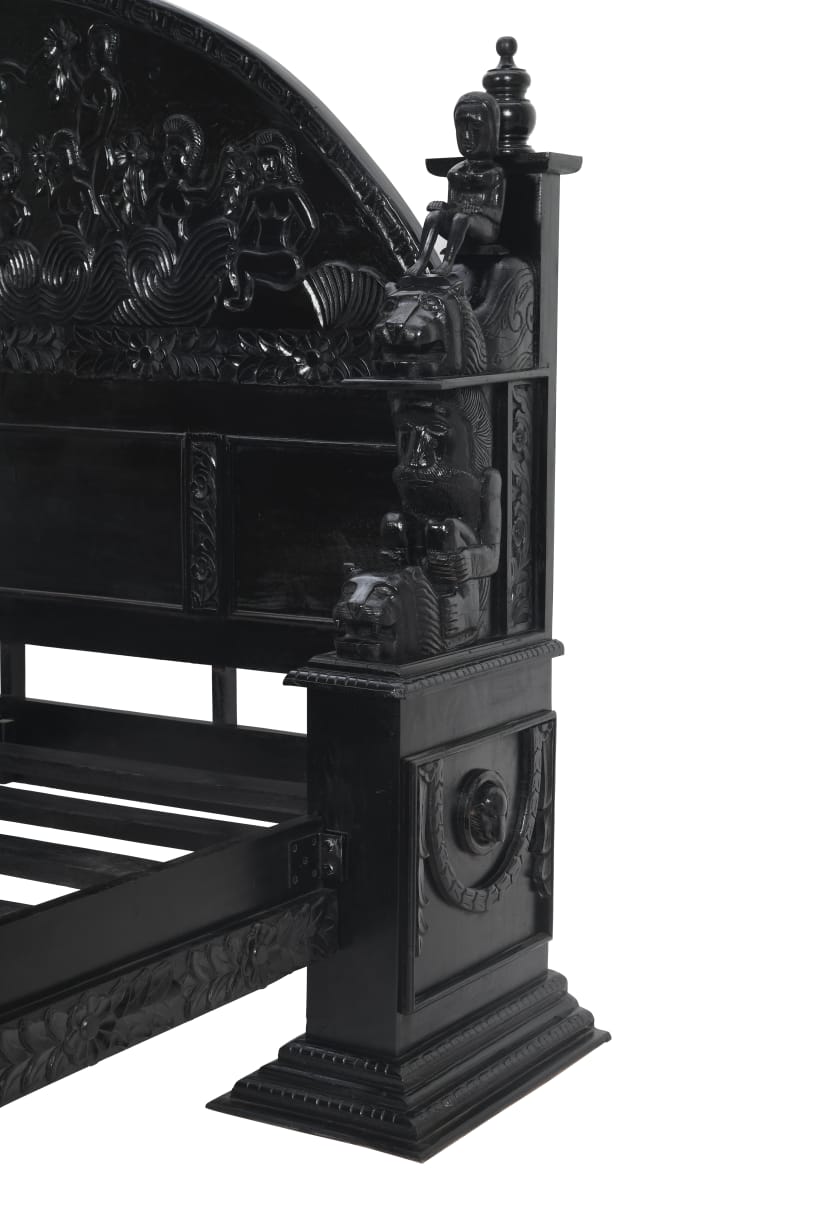 Daze Hand Carved Gothic Platform Bed - HF Commercial Furniture