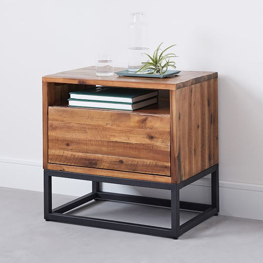 GASAN Industrial Nightstand – handcrafted solid wood furniture