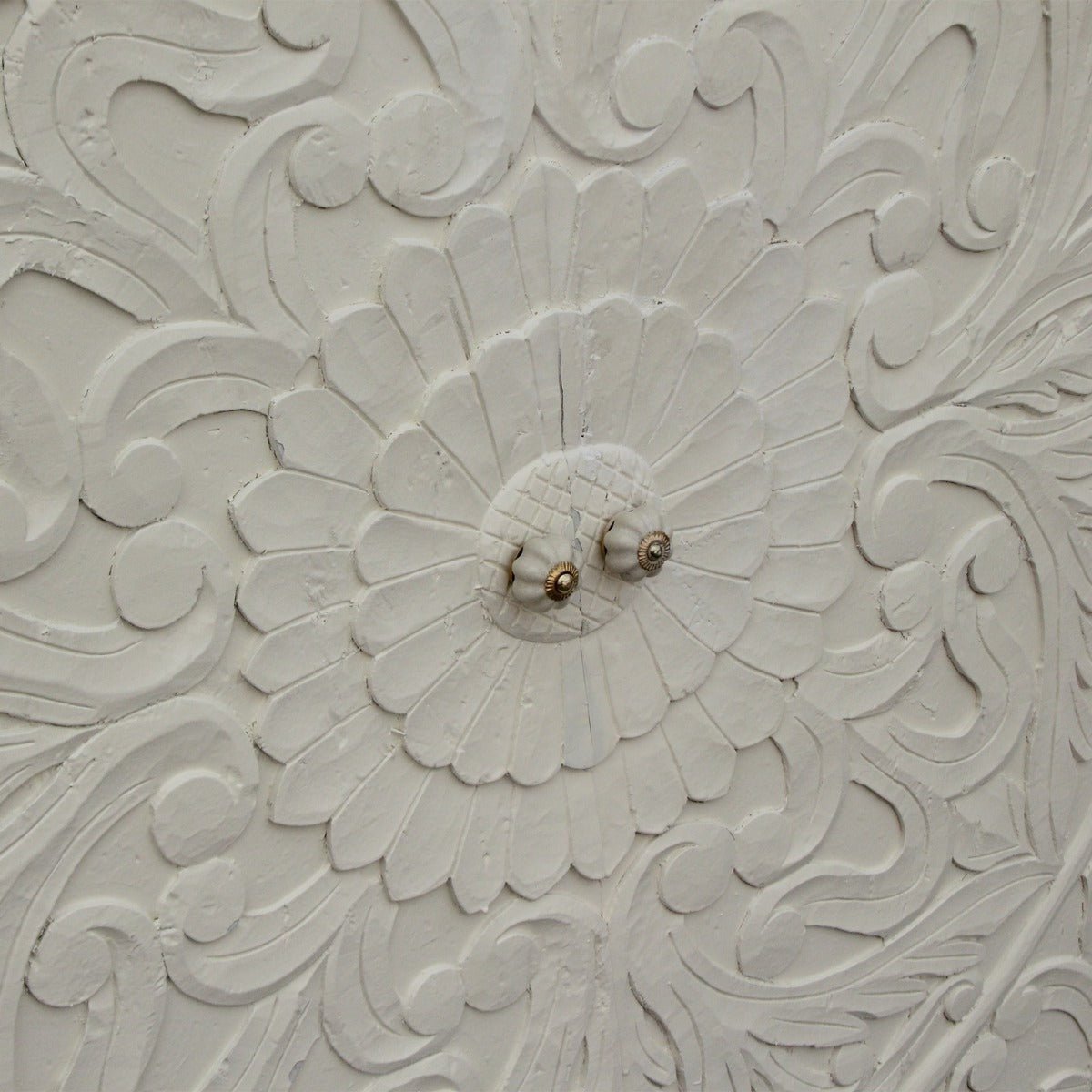 Indian Hand Carved Floral Design Solid Wooden Wardrobe/ Armoire – handcrafted solid wood furniture